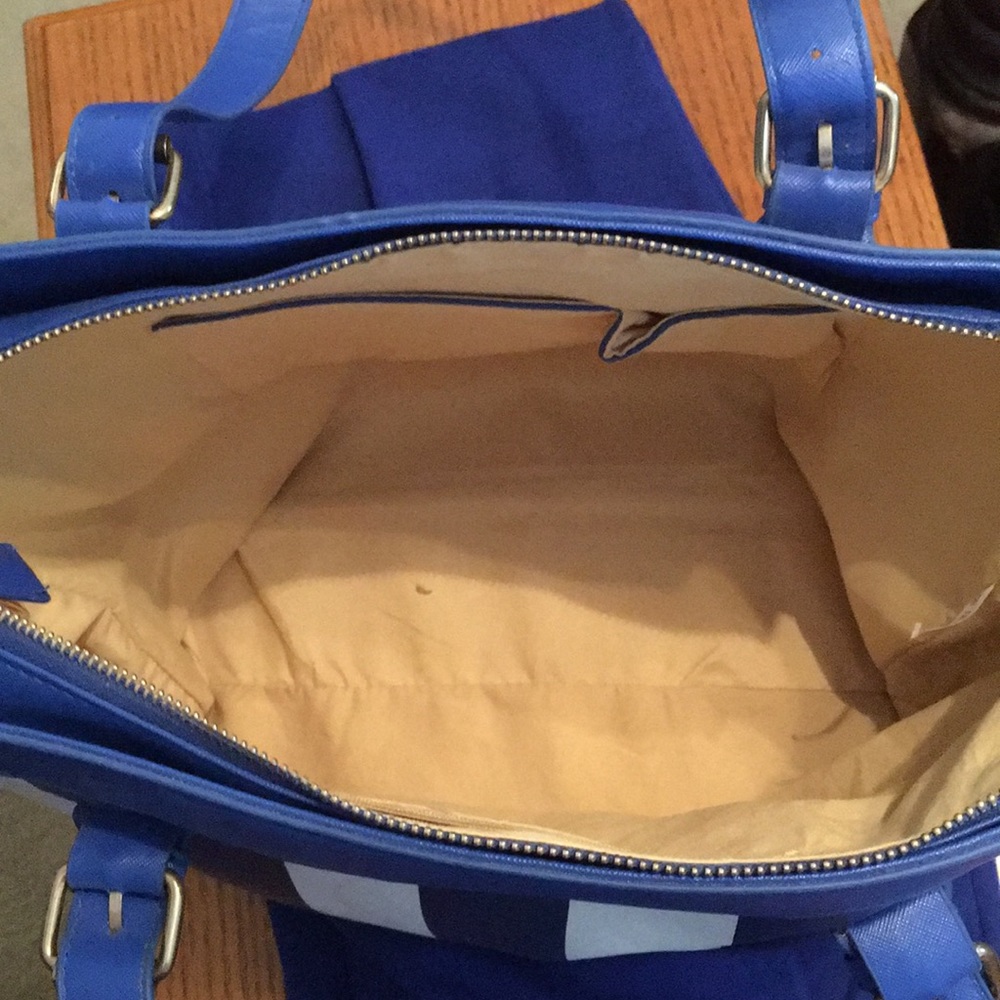 Pocketbook - Picture 2 of 3